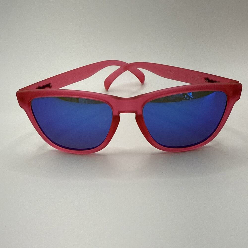 Goodr OG Sunglasses Flamingos On a Booze Cruise new lenses dark blue